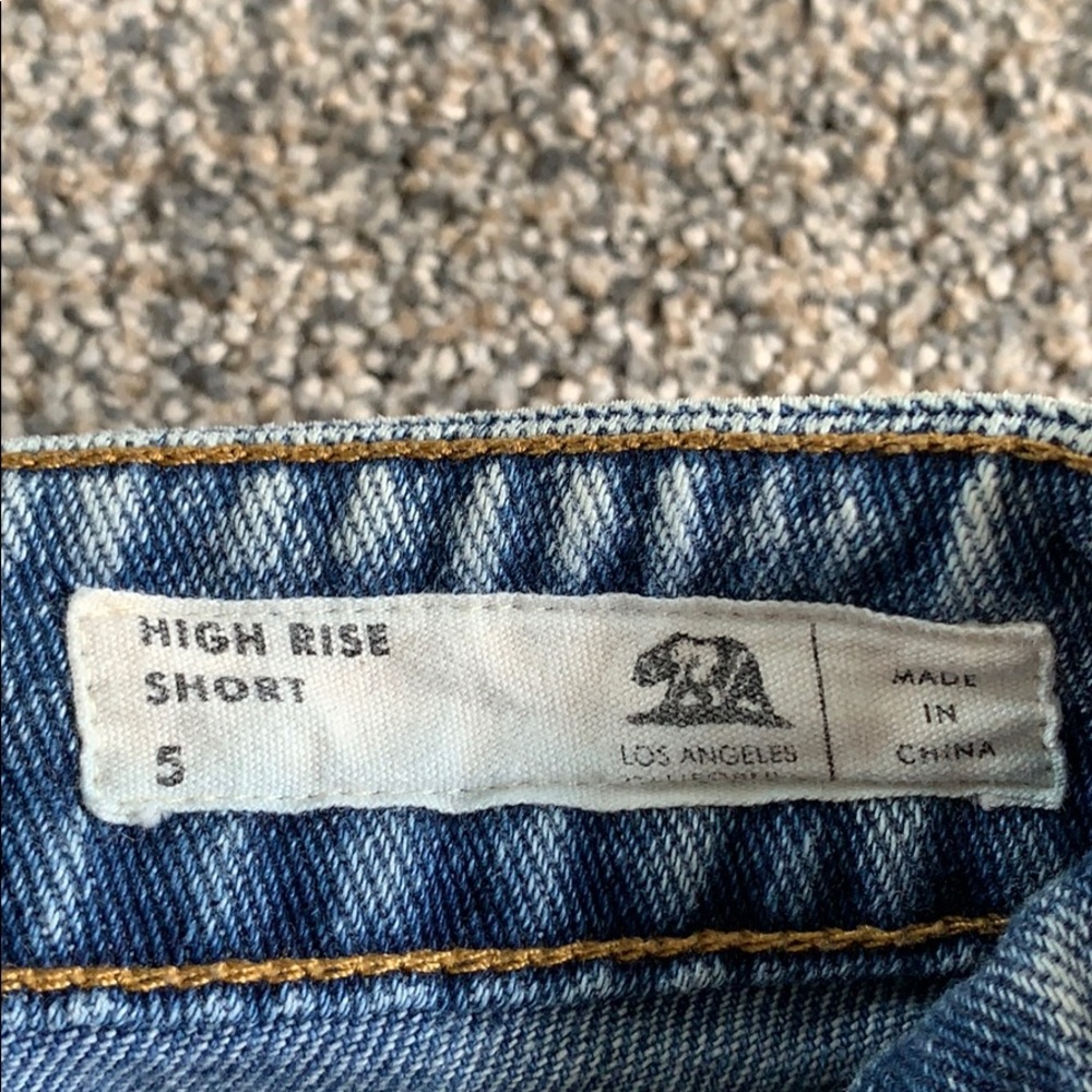 High Rise shorts - Picture 4 of 4